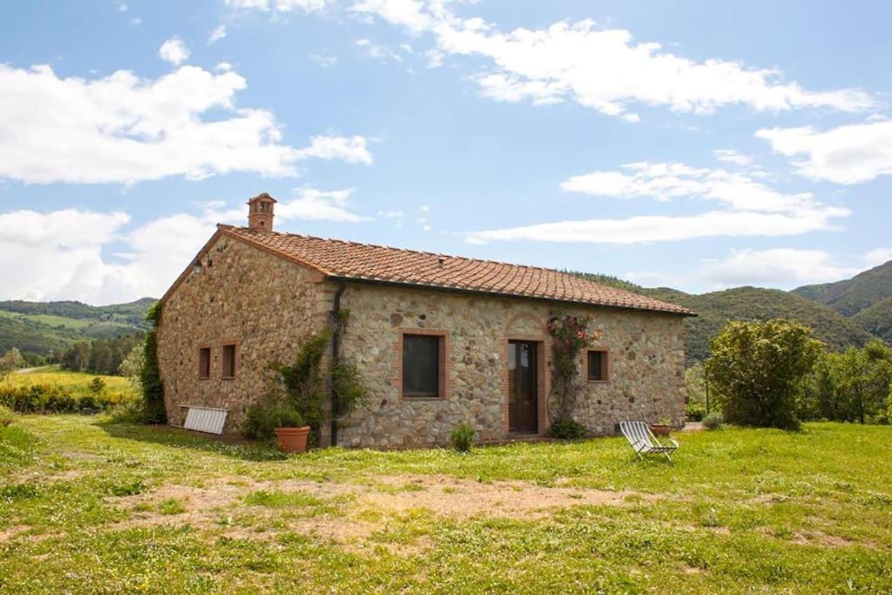 Agriturismo Fattoria Di Statiano Pomarance Exterior photo